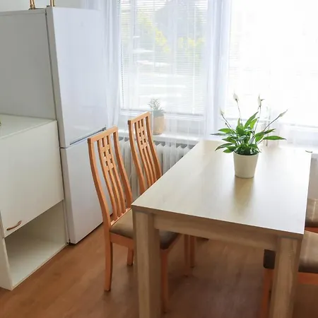 Apartment Pohodlny S Ptaci Zahradou Uherske Hradiste
