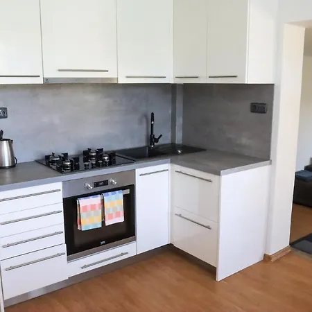 Apartment Pohodlny S Ptaci Zahradou *