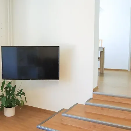 Pohodlny S Ptaci Zahradou Apartment *